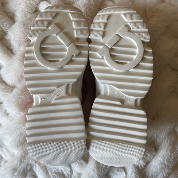 New Salvatore Ferragamo Chunky Skylar Sneakers - Picture 13 of 16